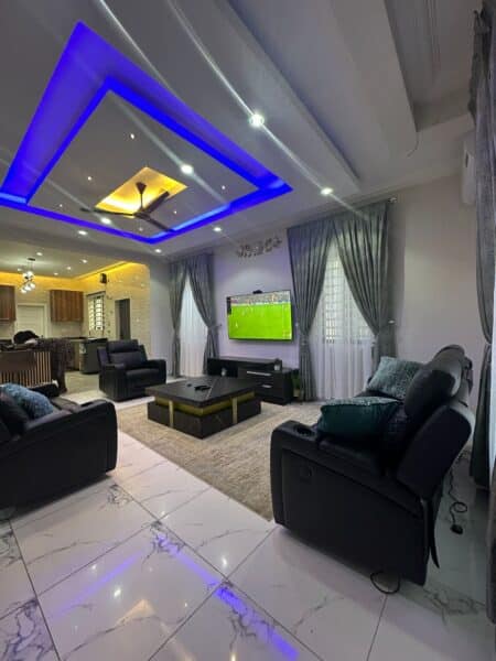 featured image of the Fully Furnished 4-Bedroom House for Sale in Community 18 near Baatsona