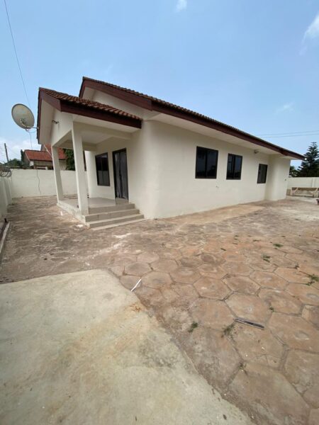 featured image of the 3-Bedroom House for Rent in Adjiringanor near Ability with Spacious Compound