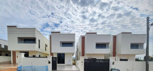 featured image of the Modern 3-Bedroom House for Sale in Ayi Mensah with Spacious compound and a Boys Quarters Option