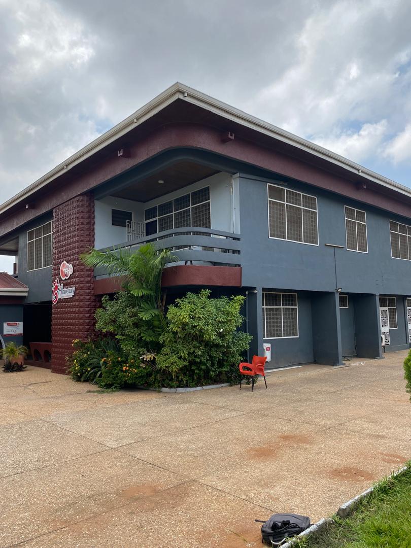 Featured image for the Spacious 16-Bedroom Office Space for Rent in Dzorwulu with Air Conditioning and Modern Furnishings