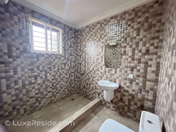 Sleek and functional bathroom with modern fixtures